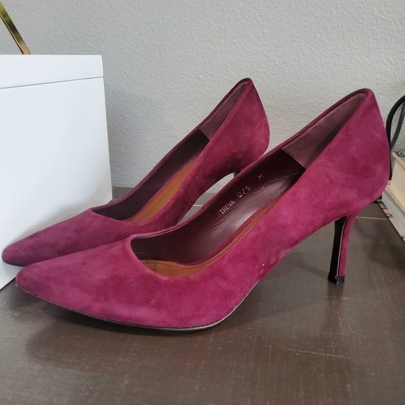 Donald J Pliner suede heels - Picture 3 of 8